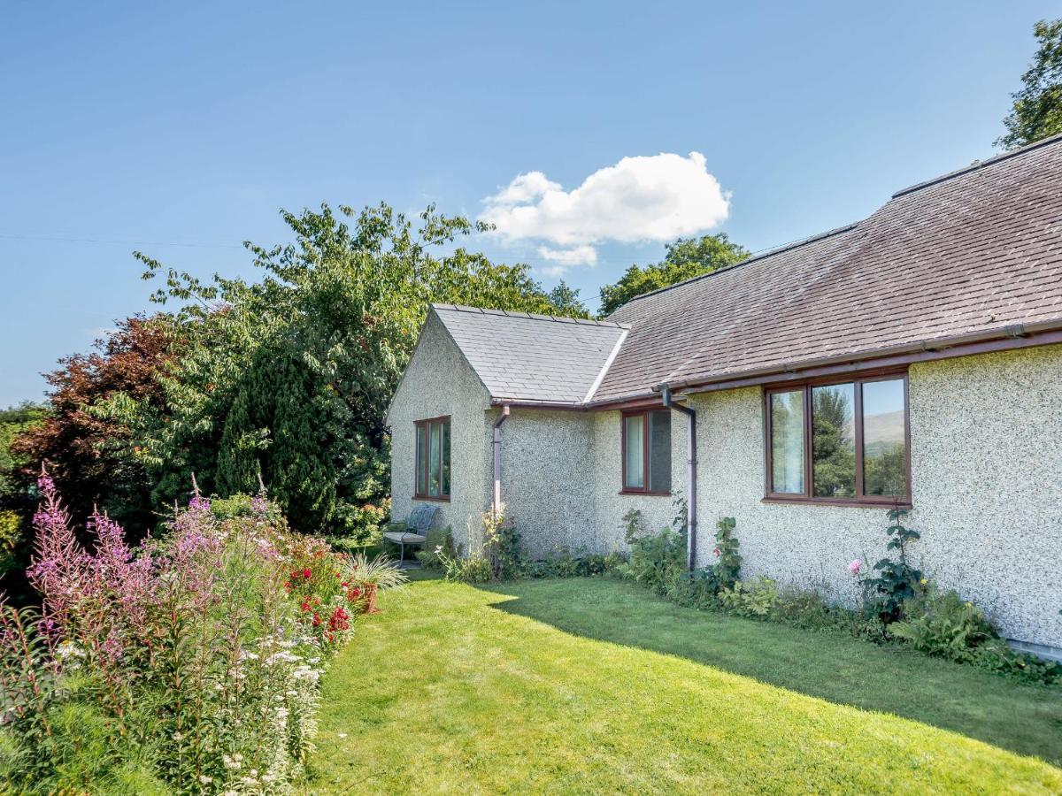 LlanfachrethLlety Nest别墅 外观 照片